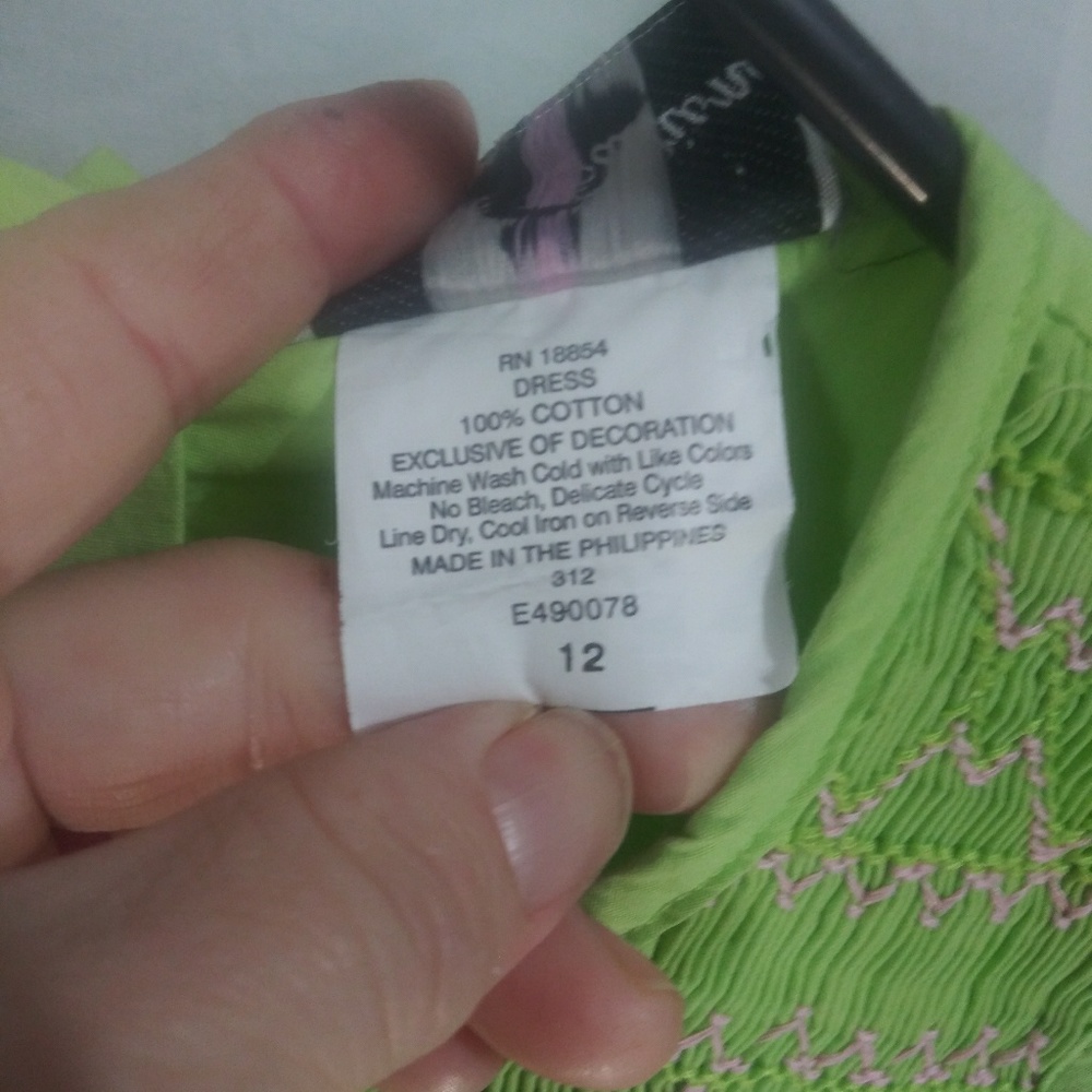 Girls dress